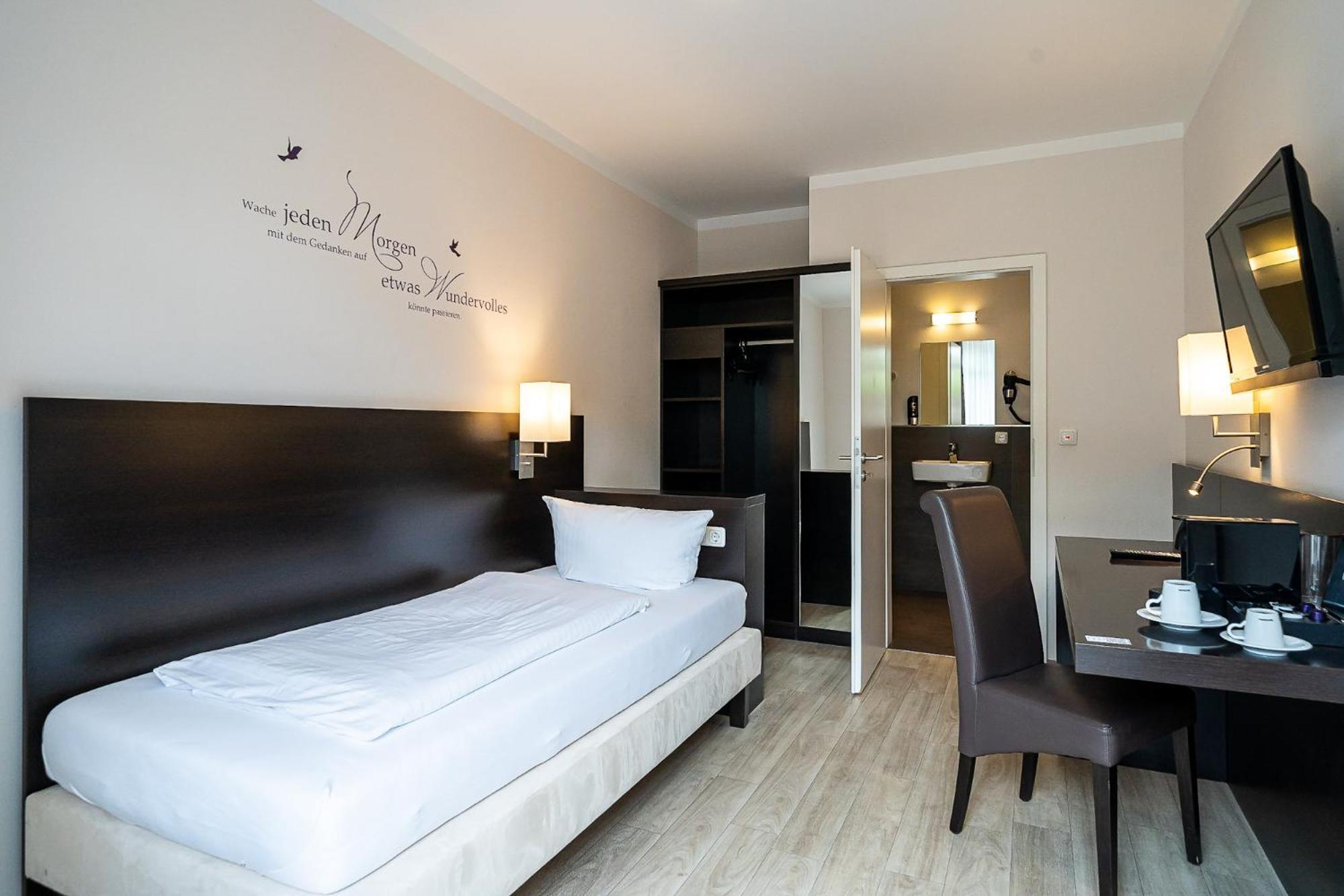 Hotel Sleepbeeone Wilhelmshaven